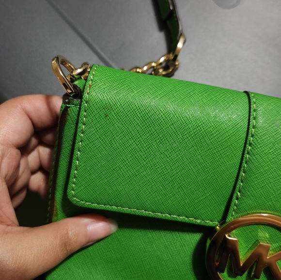 Small Michael Kors crossbody/shoulder bag - Picture 10 of 11